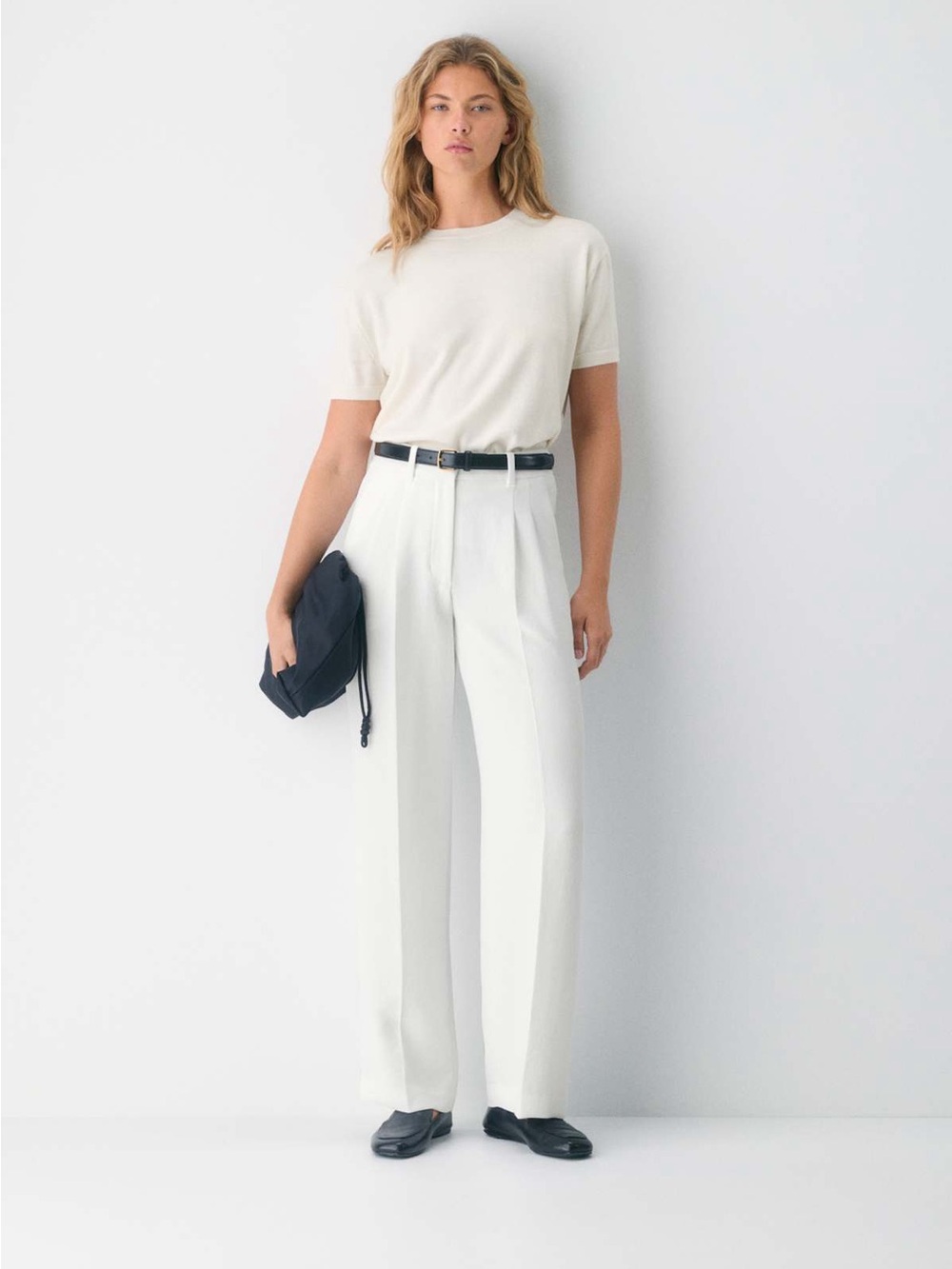 NWT ARITZIA [$158] Effortless Pant Curve Fit